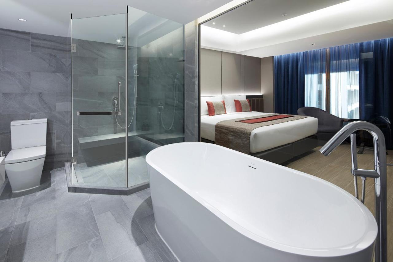 Grace At Five By Grace Hotel Bangkok Esterno foto