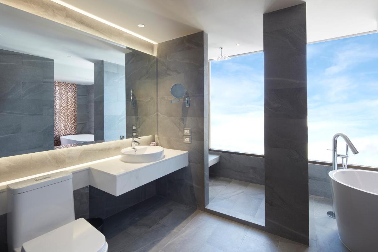 Grace At Five By Grace Hotel Bangkok Esterno foto