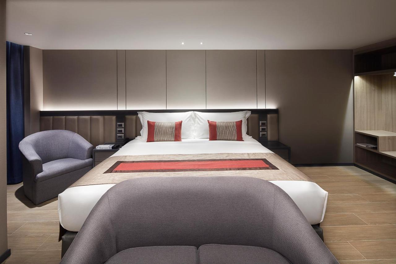 Grace At Five By Grace Hotel Bangkok Esterno foto